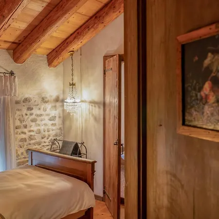 Sandi Kro Valdobbiadene